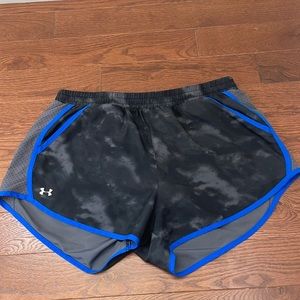 Under armour athletic shorts size large